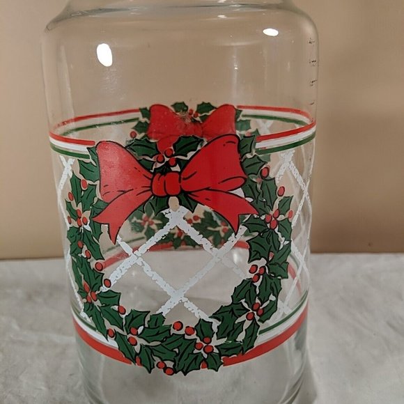 Vintage LSTC 1988 Christmas Wreath Jar, lidded, airtight, cookie container - Picture 2 of 10